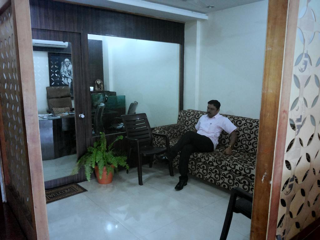 Hotel Sai Galaxy Inn Shirdi Eksteriør billede
